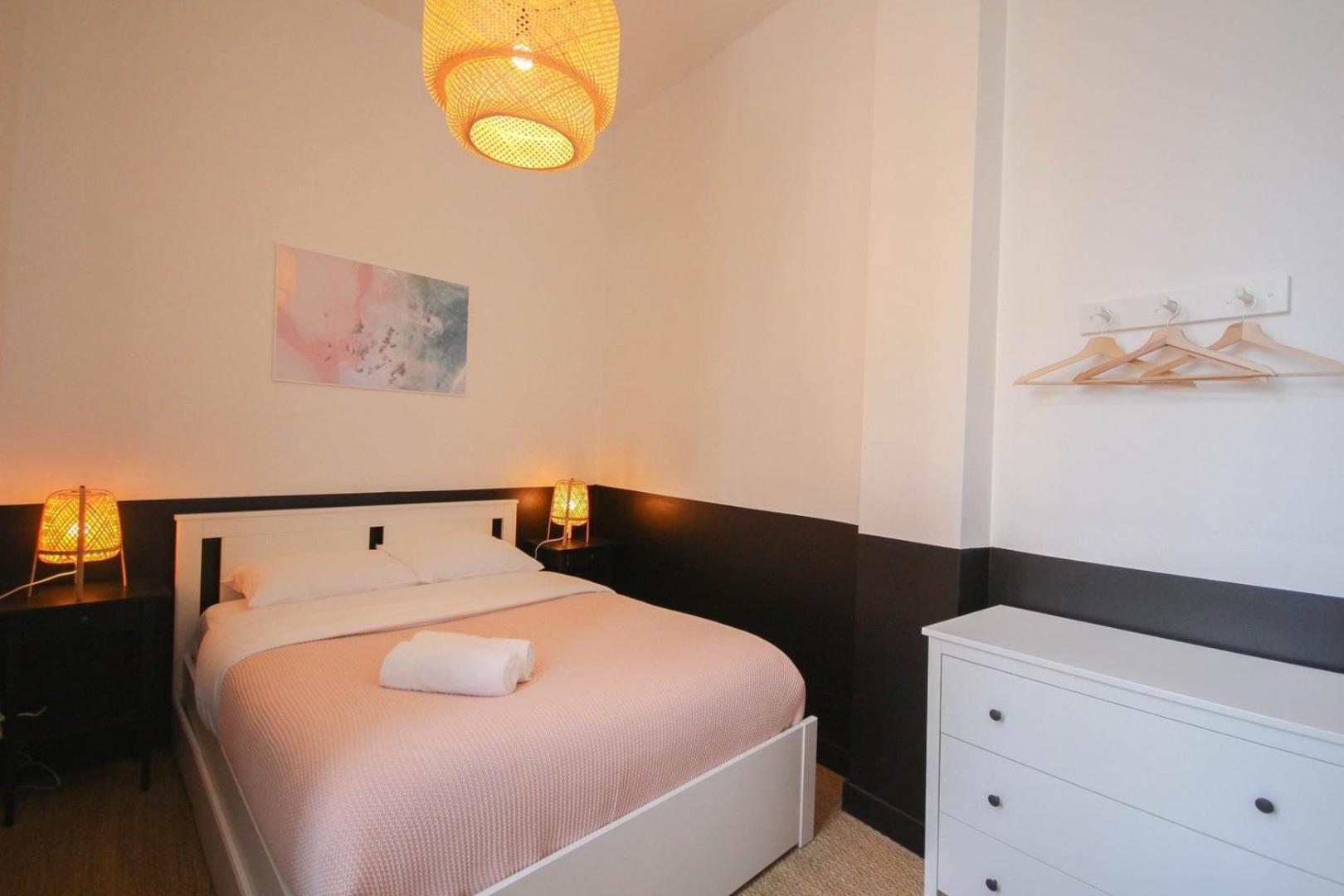2-Bedroom Flat + Private Car Park. Lille Exterior foto